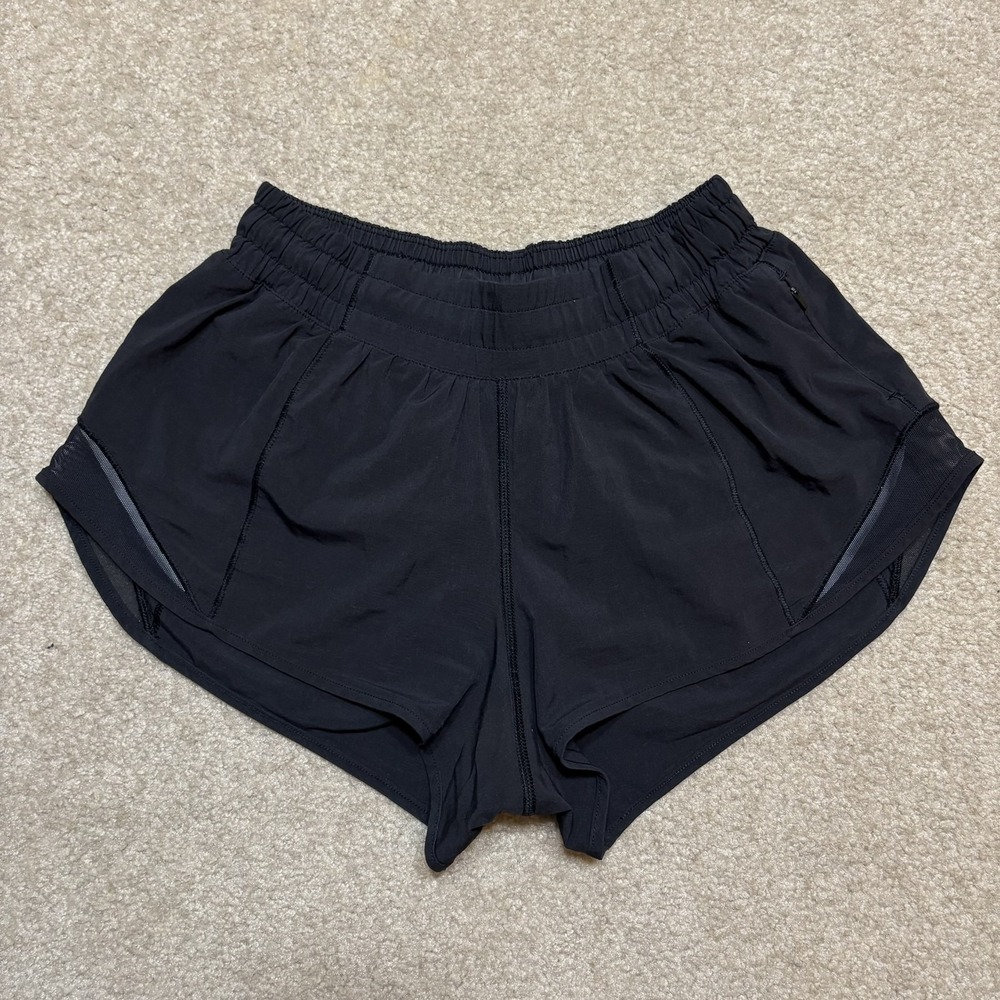Lululemon Running Shorts Womens 4 Black 2.5 Inseam Lined Gym Athletic Workout